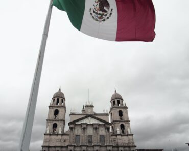 Tales of Mexico: History, People, Culture and Traditions of Mexico.