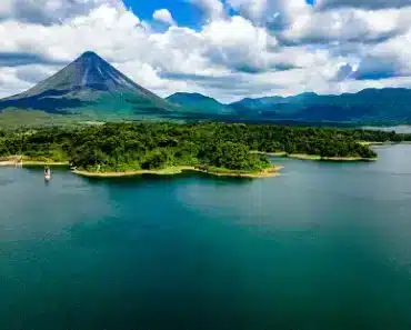 10 Best Places to Visit in Costa Rica