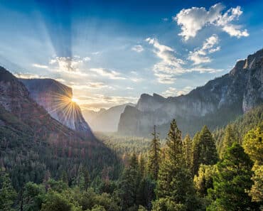 Yosemite National Park Travel Guide