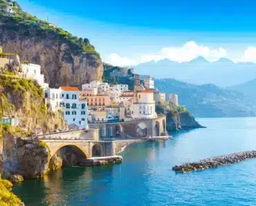 Top 10 Luxurious Hotels in Amalfi Coast, Italy